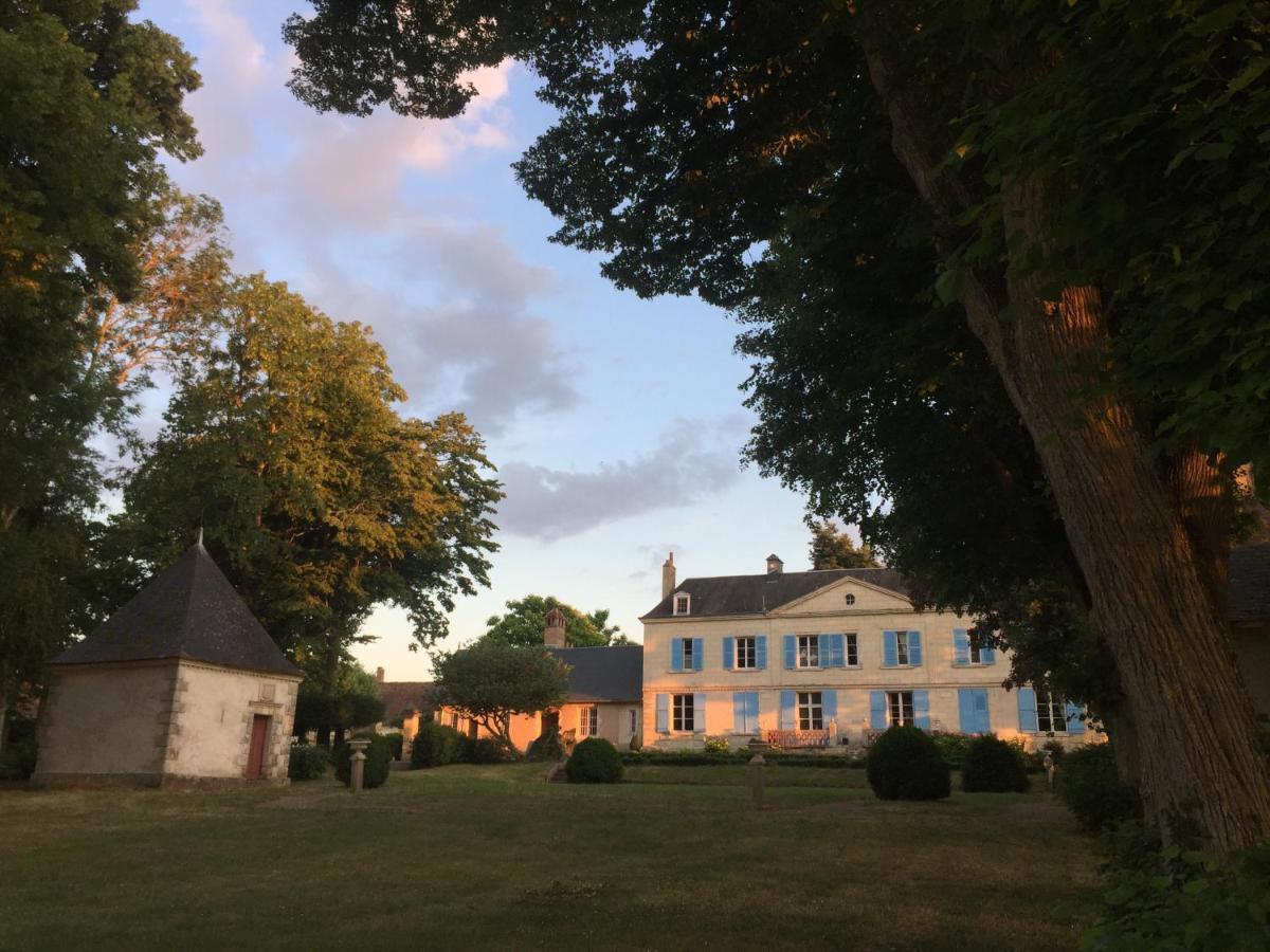 Chateau De Pintray Bed & Breakfast Lussault-sur-Loire